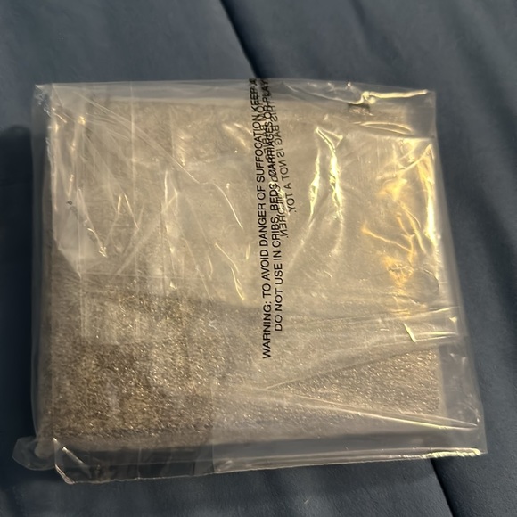 Coach Id Billfold Wallet In Signature Canvas - Picture 4 of 4